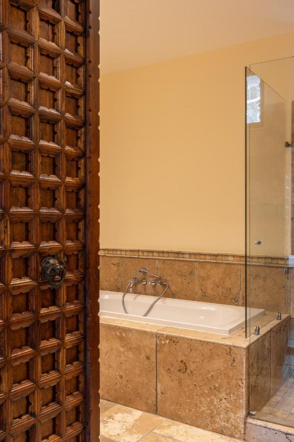 Waya A Domaine Saint Domingue Bed and Breakfast Narbonne Eksteriør billede