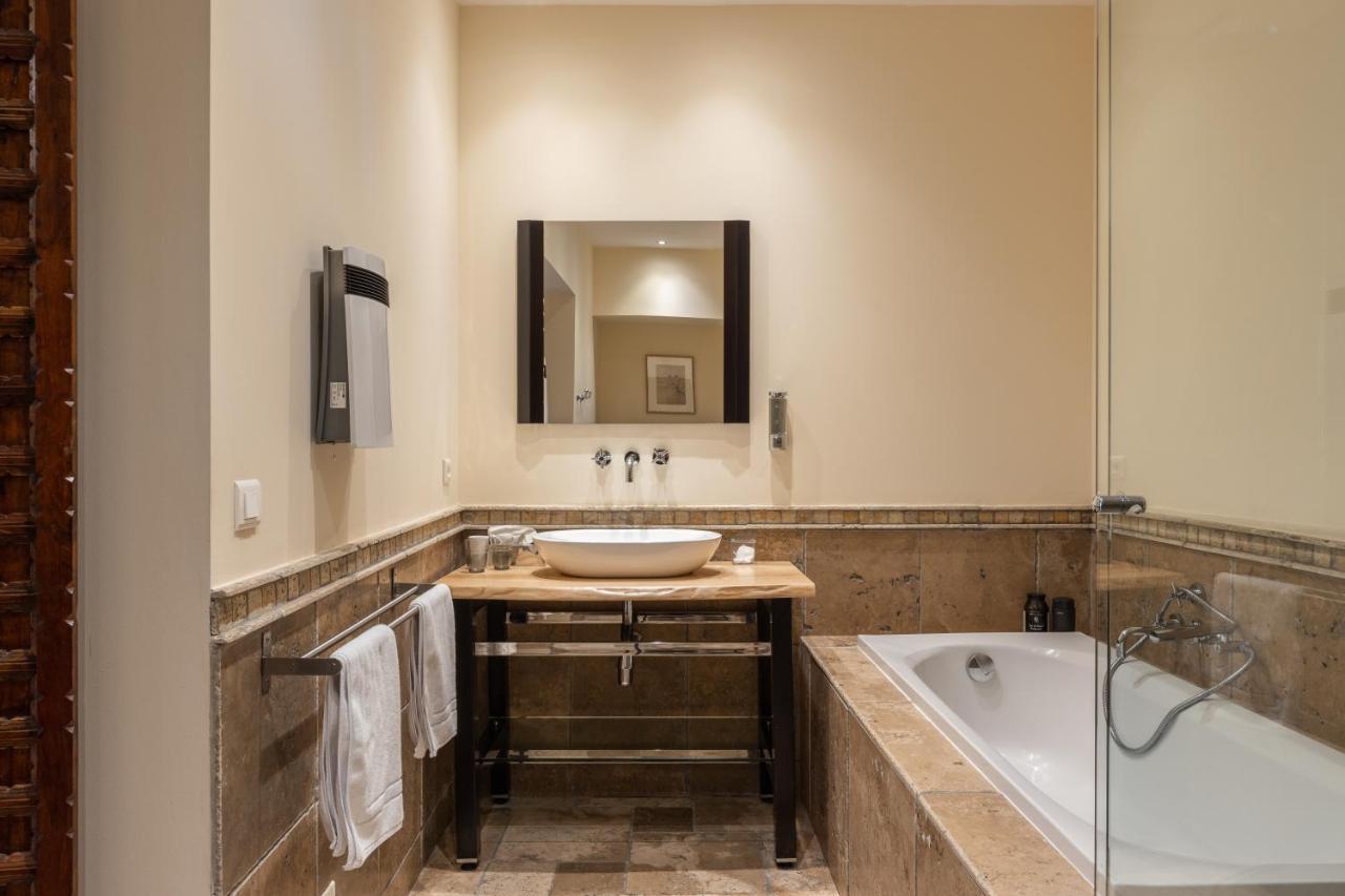 Waya A Domaine Saint Domingue Bed and Breakfast Narbonne Eksteriør billede